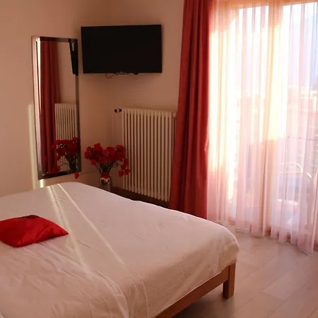 Casa Annita 2* لوكارنو