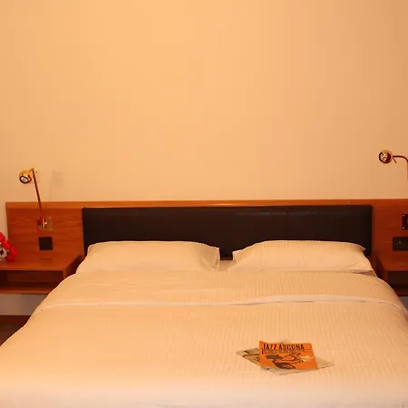 بيت ضيافة Casa Annita لوكارنو